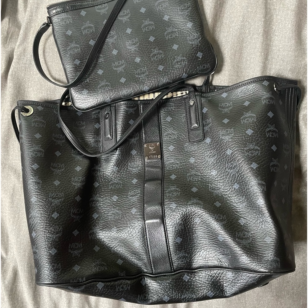 MCM Large Liz Reversible Tote In Black